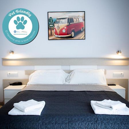 Apartamentos Comfort Calella Bagian luar foto
